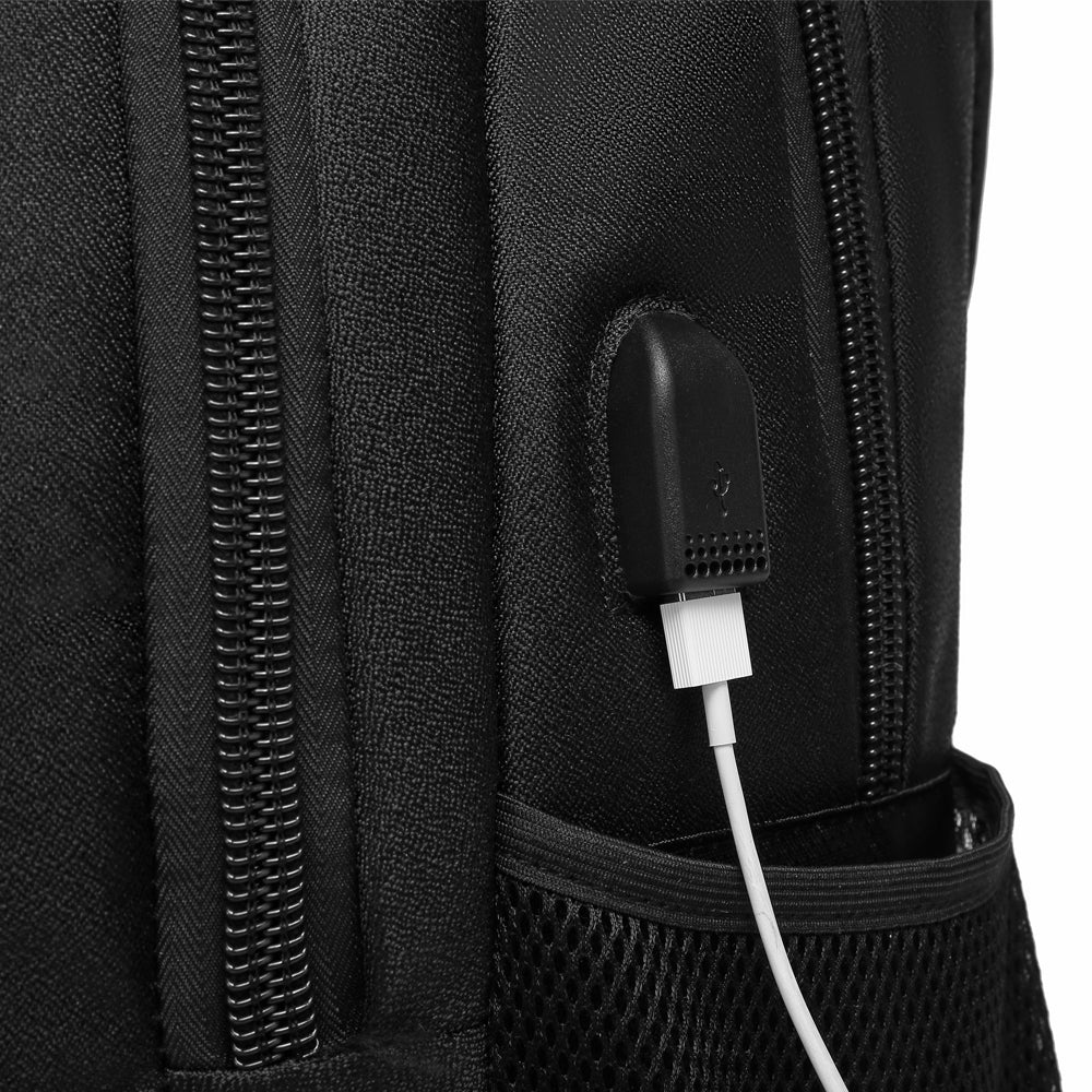 תיק גב Roxy™ למחשב 15.6 אינץ' עמיד במים עם USB