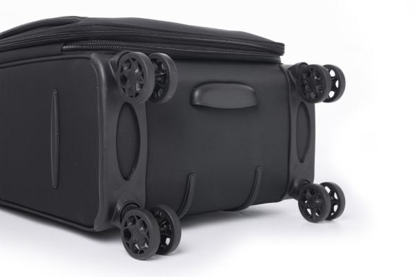 מזוודת בד בינונית קלת משקל ואיכותית 25" מבית SLAZENGER דגם New York II