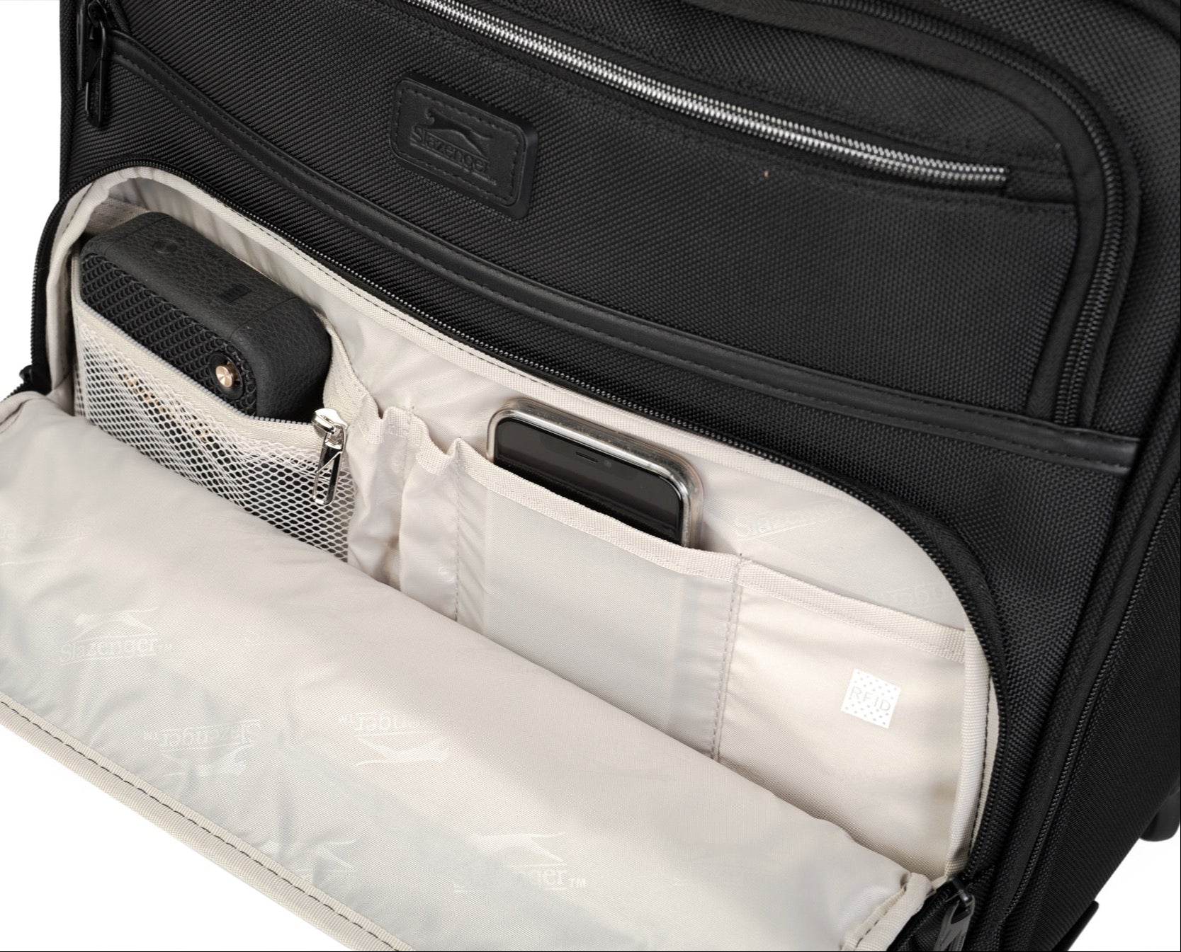 מזוודת טרולי עסקים עם תא לללפטופ LAPTOP CASE מבית המותג SLAZENGER סדרת OXFORD