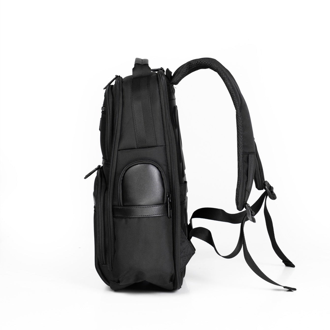 תיק גב למחשב נייד 15.6" מסדרת OXFORD מבית SLAZENGER