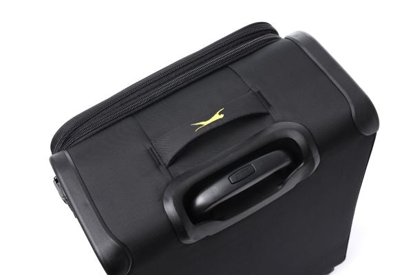 מזוודת בד בינונית קלת משקל ואיכותית 25" מבית SLAZENGER דגם New York II