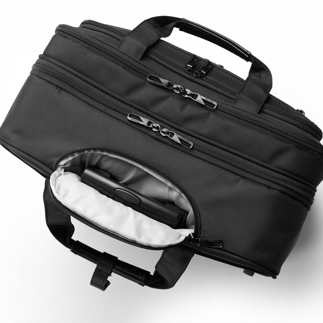 מזוודת טרולי עסקים 2 גלגלים עם תא לללפטופ LAPTOP CASE  מבית המותג SLAZENGER סדרת OXFORD
