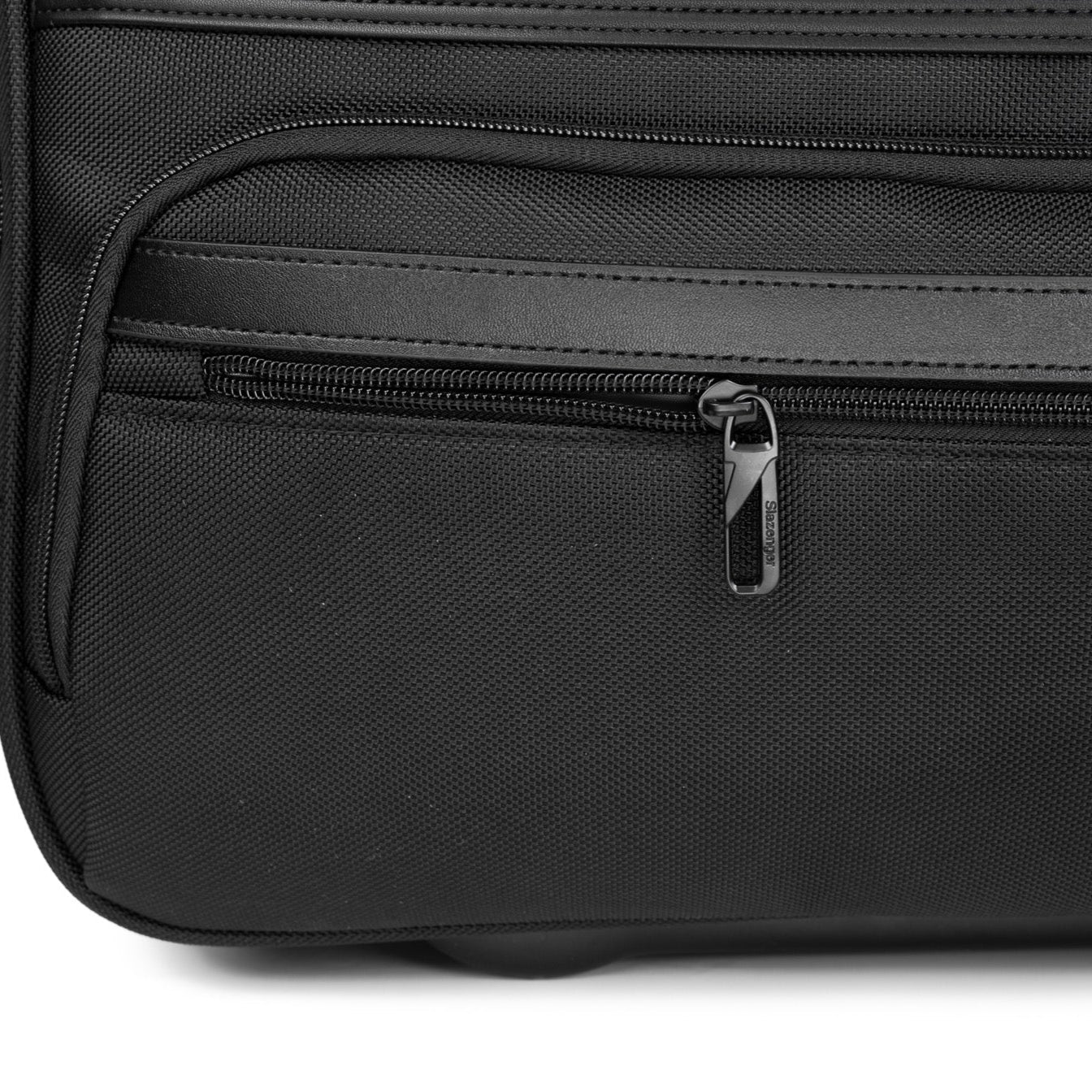 מזוודת טרולי עסקים 2 גלגלים עם תא לללפטופ LAPTOP CASE  מבית המותג SLAZENGER סדרת OXFORD