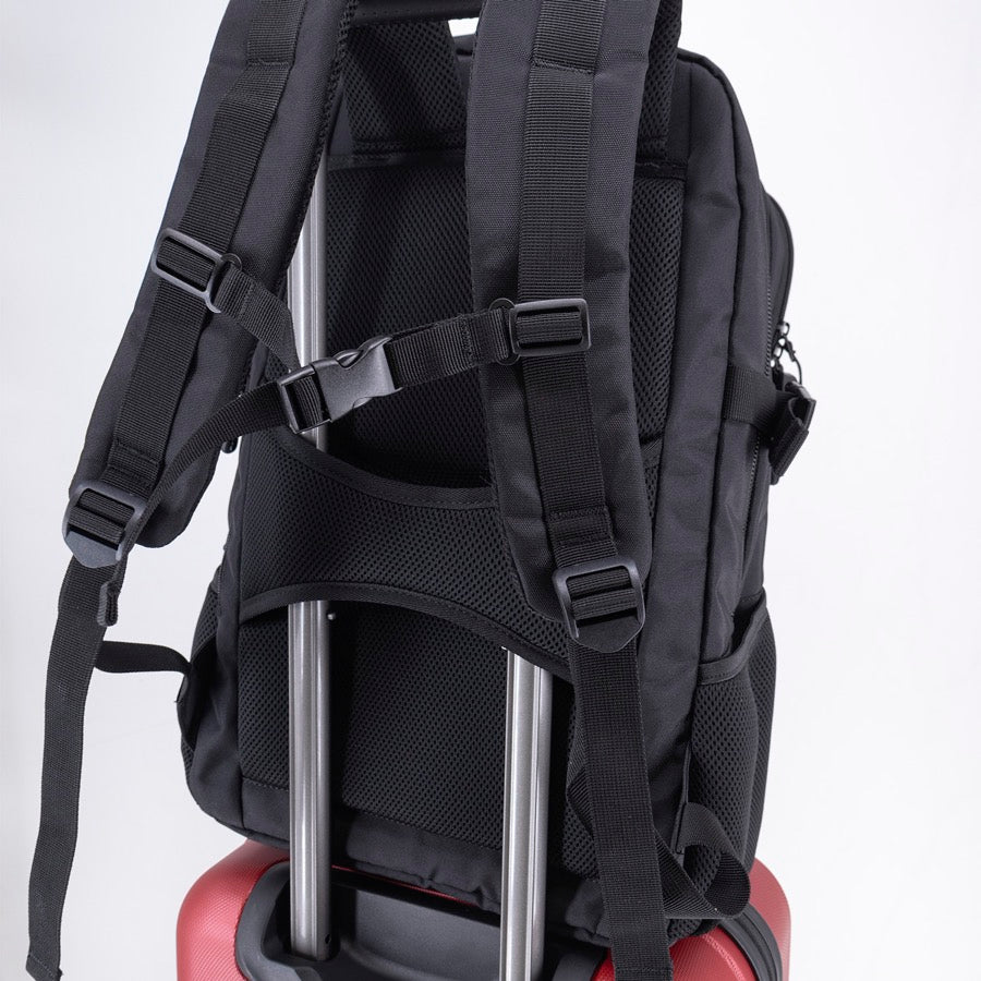 תיק גב עם תא ללפטופ דגם Buzz מבית המותג השוויצרי Swissbrand