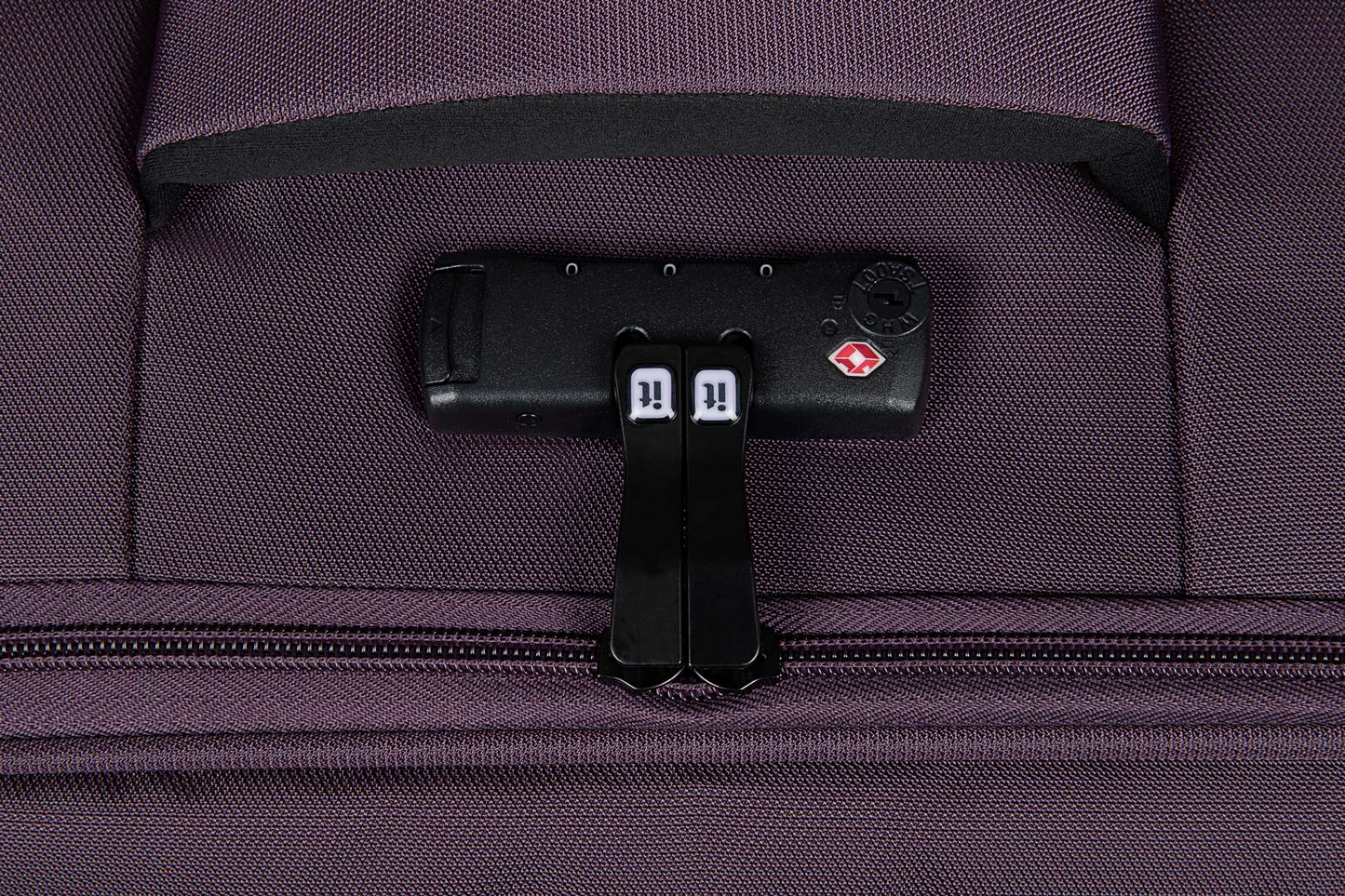 סט מזוודות it Luggage דגם Simultaneous