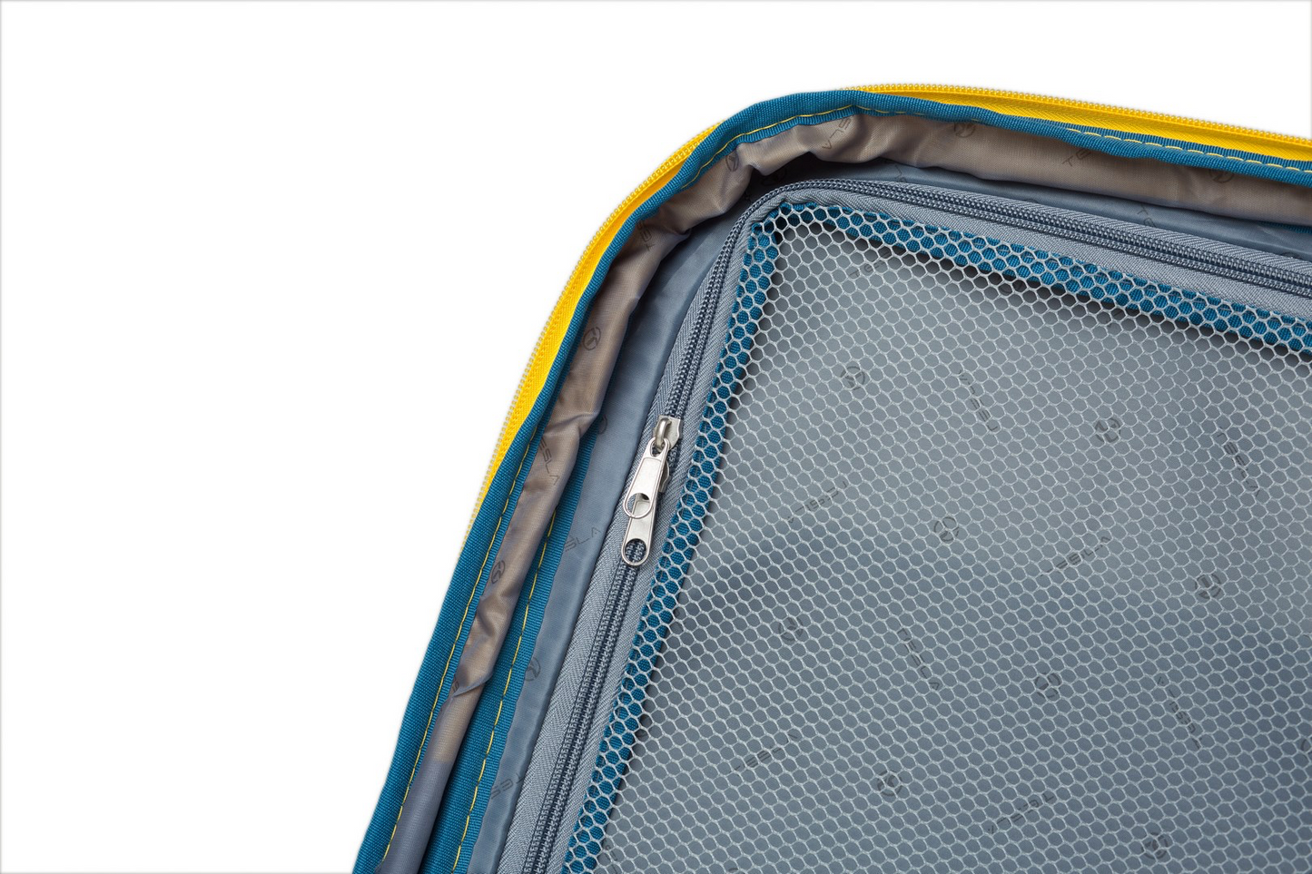 סט 3 מזוודות בד Tesla San Diego