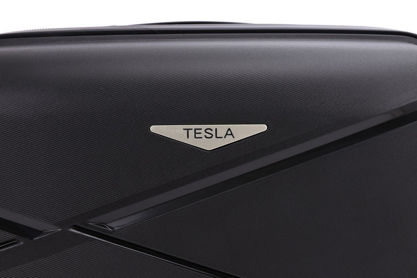 מזוודות טסלה טרולי עליה מטוס TESLA PP