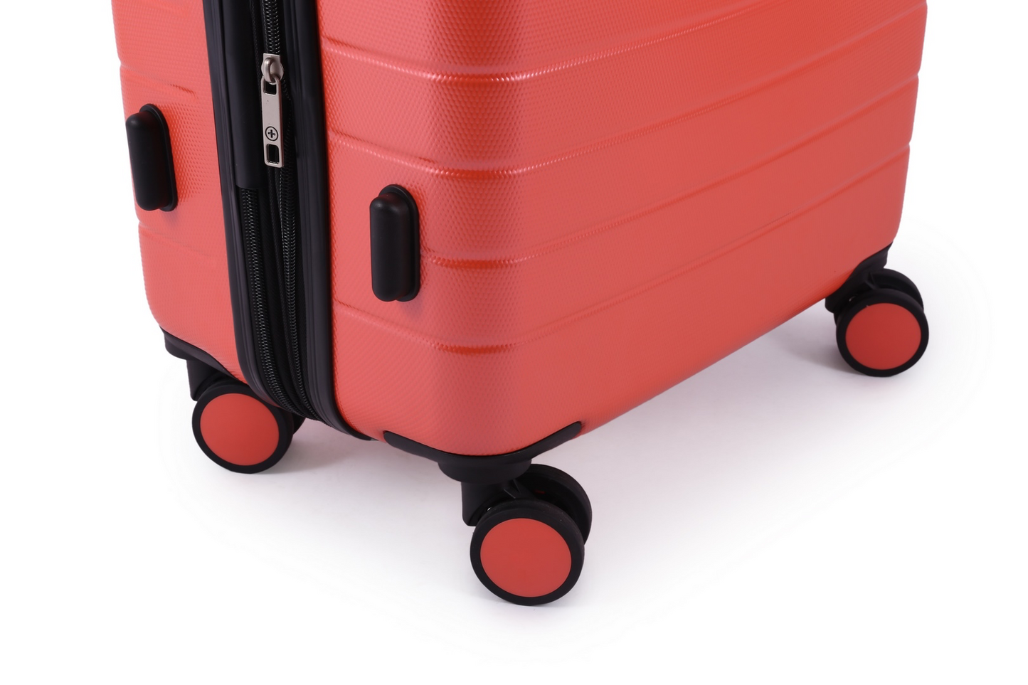 סט 3 מזוודות סוויס SWISS ALPINE 2.0