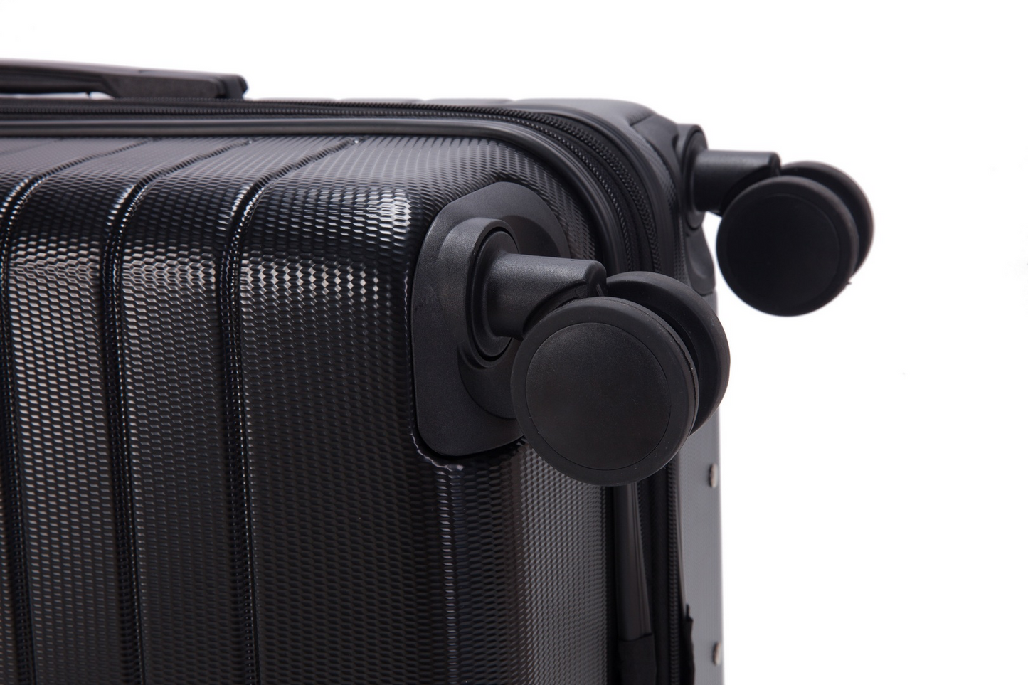 סט 3 מזוודות סוויס SWISS ALPINE 2.0