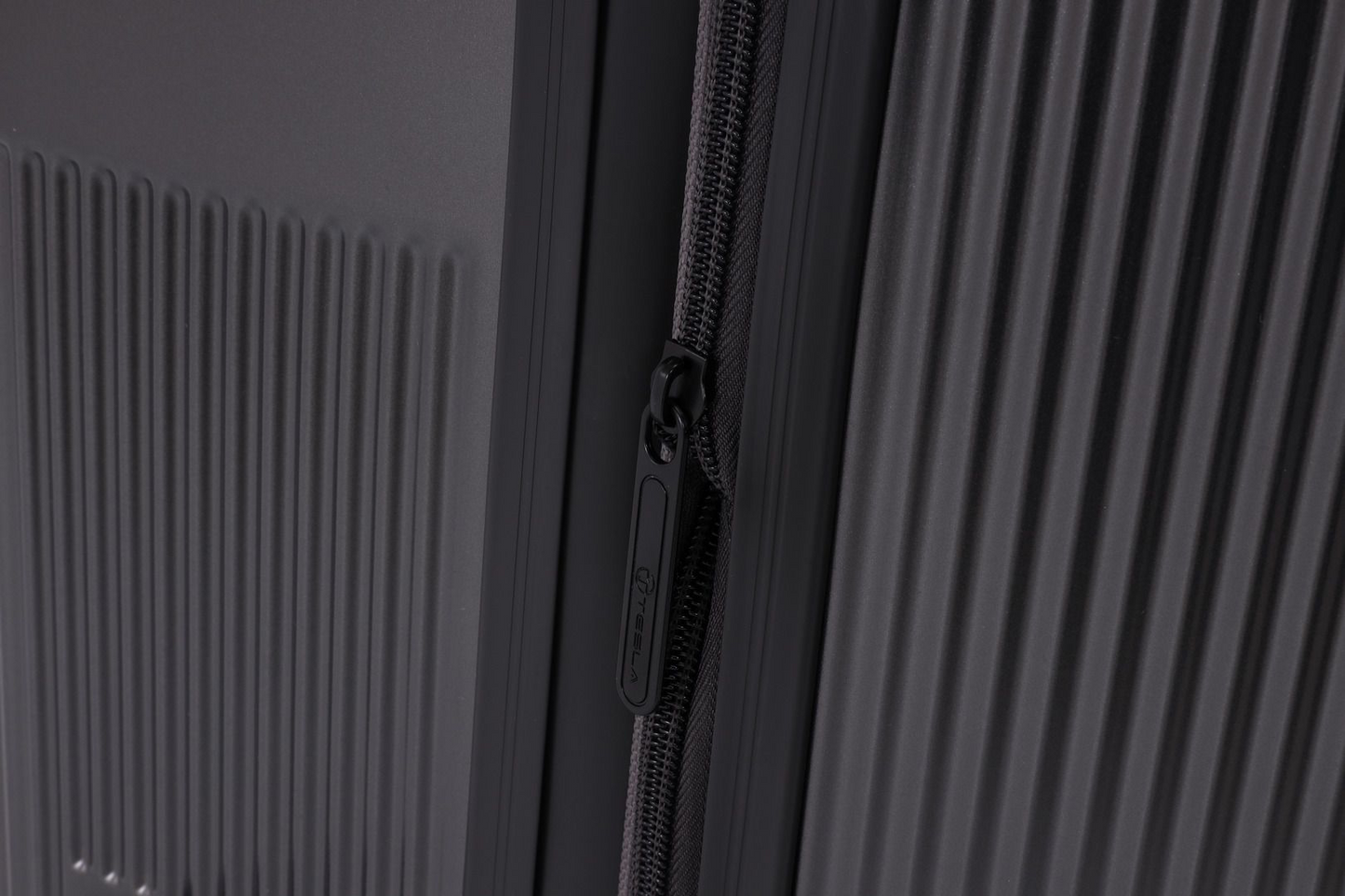 סט 3 מזוודות Tesla Colorado