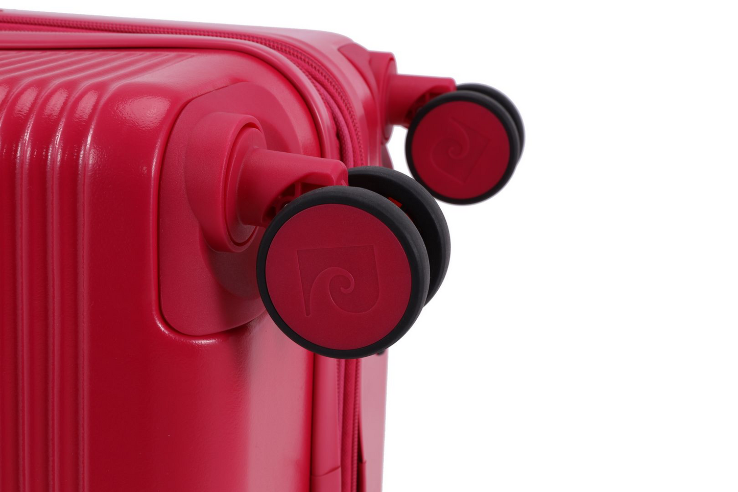 מזוודות Pierre Cardin דגם Saturn