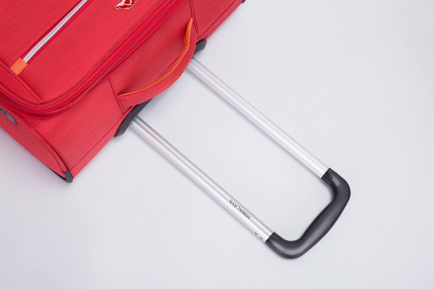 סט מזוודות פרימיום - סט 3 מזוודות מבד איכותי של המותג HIMALAYA דגם MAKALU SOFT