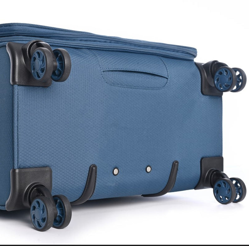 סט מזוודות בד גדולה "28, טרולי "14.5 ותיק עליה למטוס סופר לייט מבית SLAZENGER דגם C-LITE