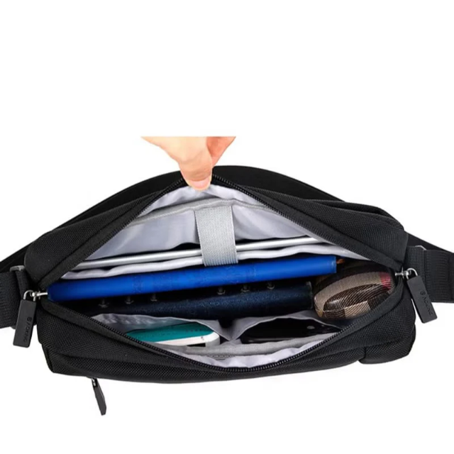 תיק צד עם תא ייעודי לטאבלט מבית המותג AOKING דגם SK1075