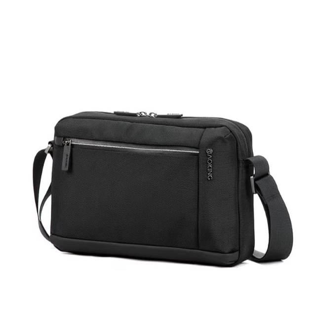 תיק צד עם תא ייעודי לטאבלט מבית המותג AOKING דגם SK1075