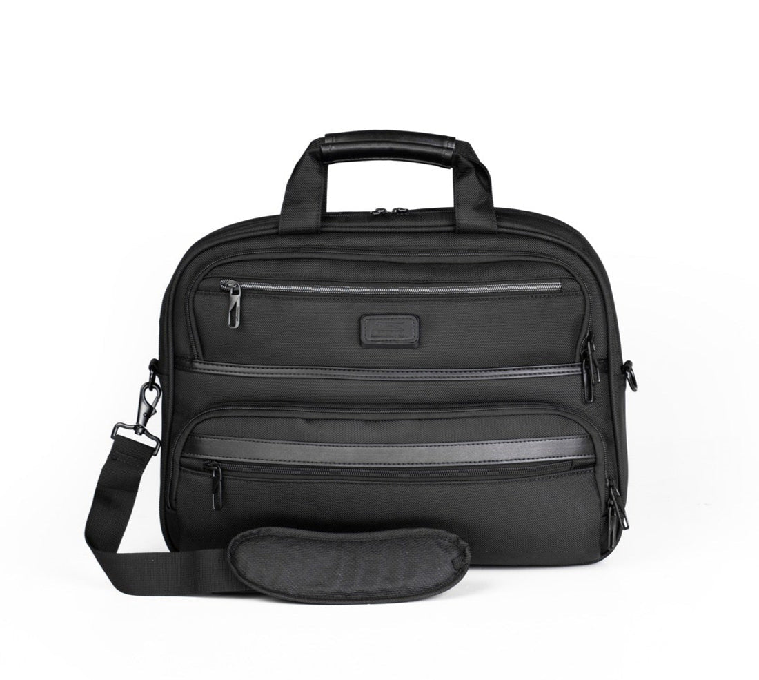 תיק צד עסקי למחשב נייד 15.6" מסדרת OXFORD מבית SLAZENGER