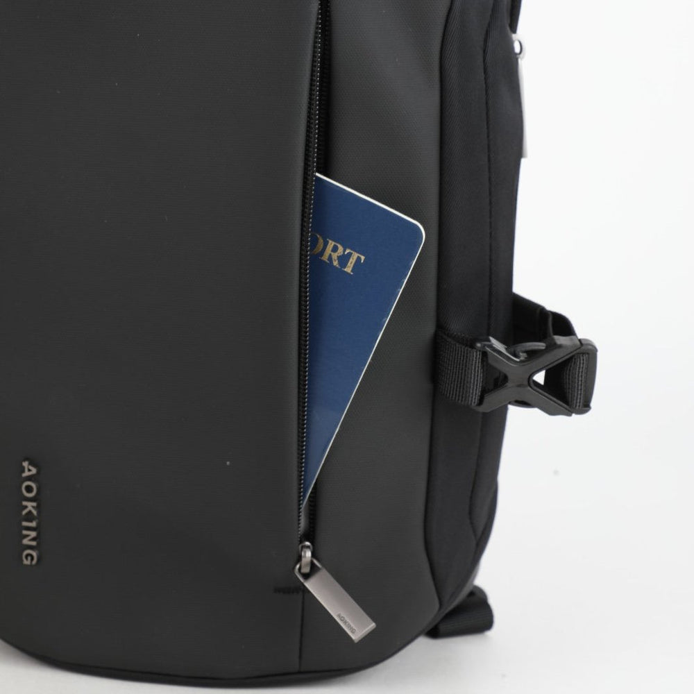 תיק צד פונקציונאלי וקל משקל בסגנון אוכף אלכסון עמיד למים מבית המותג AOKING צבע שחור