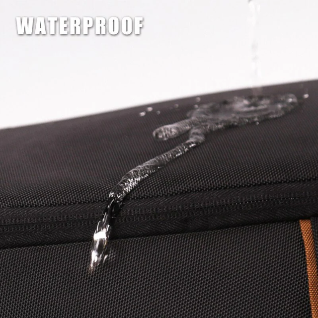 תיק גב במראה עסקי אלגנטי ללפטופ מבית המותג AOKING למחשב 15.6" יציאת USB מובנה